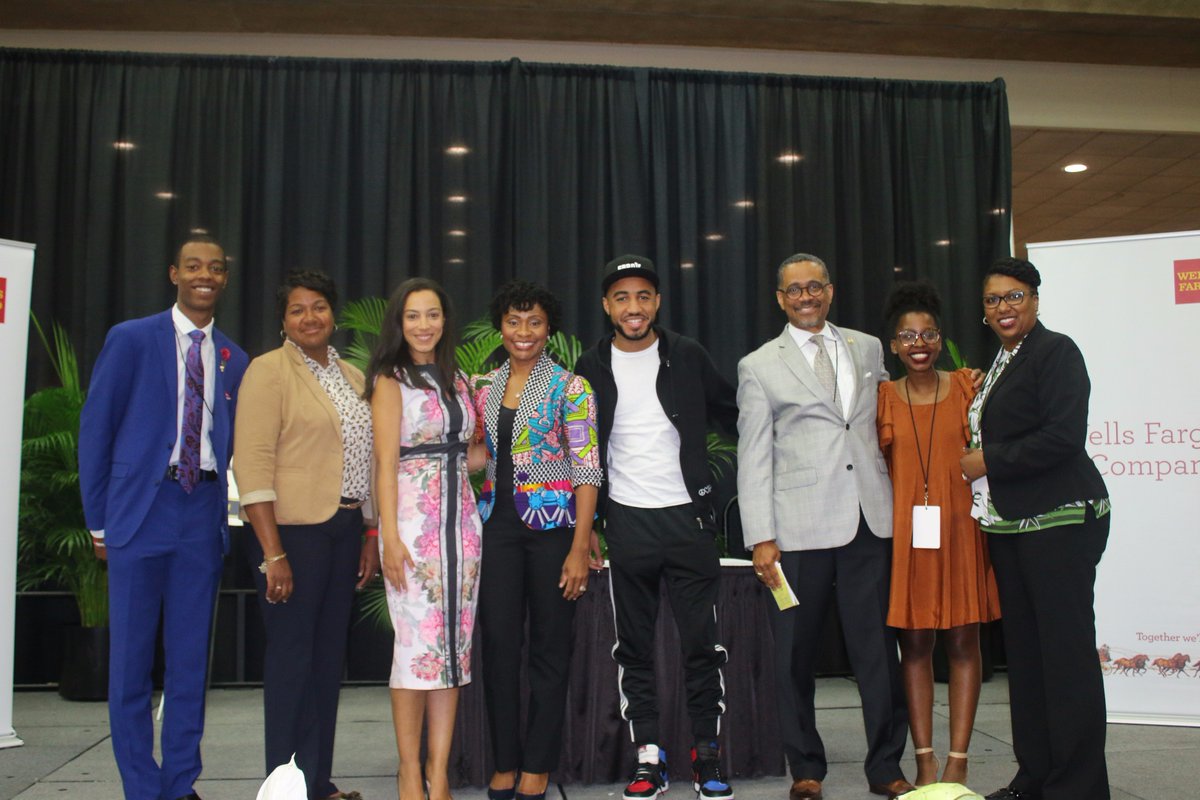 NAACPecon's tweet photo. Shout out to our #NAACPIdeaLab guest judges @angela_rye, @deontjones, @DrJohnette, &amp;Mia Jones of @wellsfargo https://t.co/dV19m3ojlk