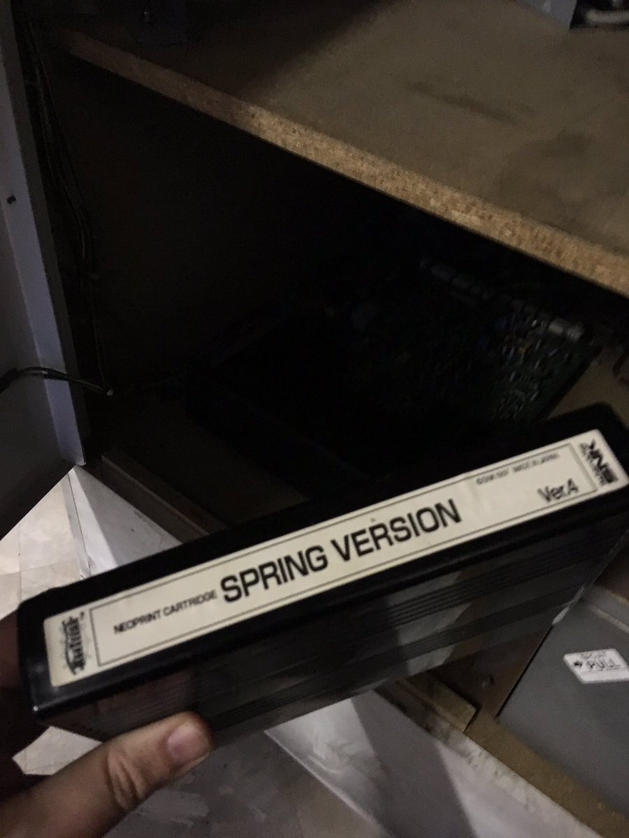 NeoGeoCollector's tweet photo. For ยฃ21.00 I couldn't turn this #NeoPrint machine down. Needs some TLC but it's a nice piece of #SNK history #NeoGeo #Retroprinting https://t.co/WvmLZoiYFb