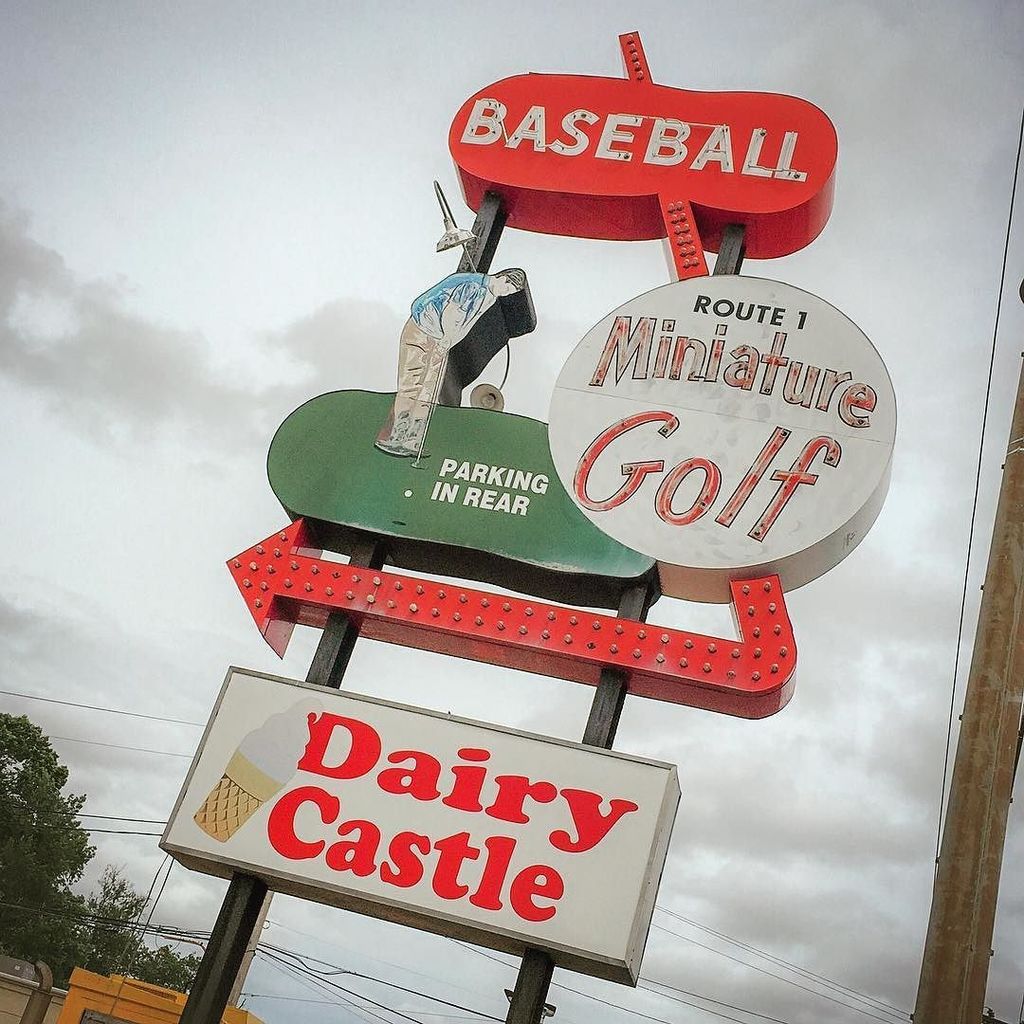alexisfleisig's tweet photo. Route 1 Mini Golf #sign #signage #signgeeks #signjunkie #signofthetimes #vintagesign #everything_signage #roadsid… https://t.co/sg9xuPFAn9 https://t.co/OzZxkHrPm0