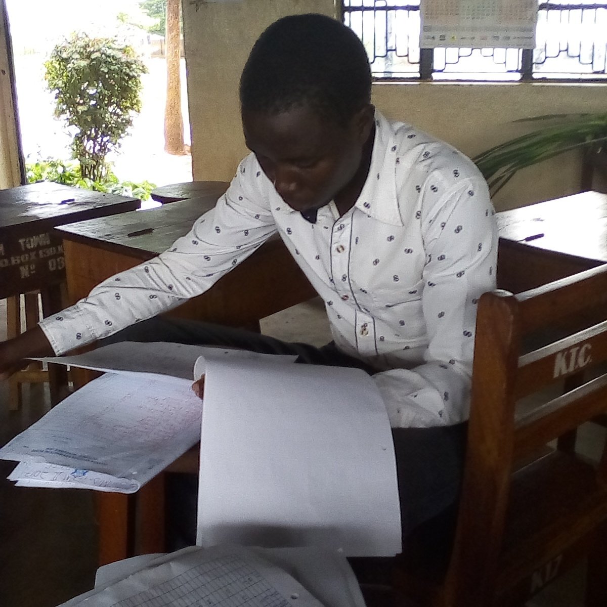 QUESTMIKE's tweet image. Behind any good professional work,  there is a mentor who labours tirelessly to model the career path.