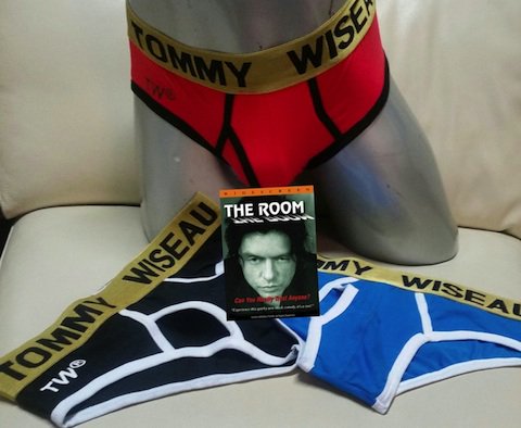 TheRoomMovie's tweet photo. SUPER SALE ! https://t.co/wCGTkIwK1r https://t.co/fkj0znwPtO