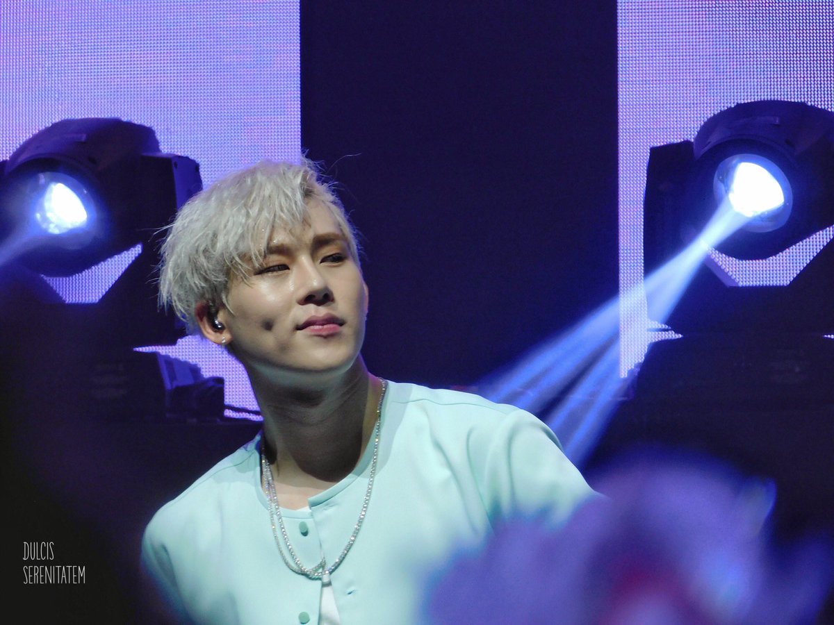 32324_071416's tweet photo. I live for his dimples ππ
-
@OfficialMonstaX #λͺ¬μ€νμμ€ #MONSTA_X #JOOHEON #μ£Όν #BeautifulinAtlanta #MonstaXinAtlanta #BeautifulintheUS https://t.co/jJf5bI4LFQ