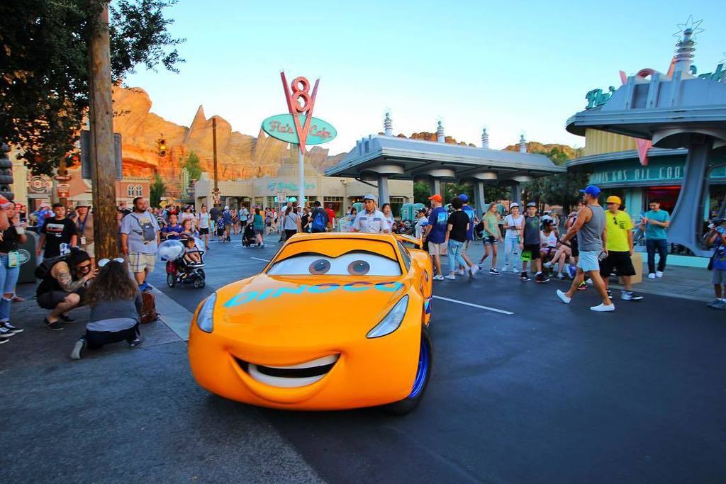 mrdaps's tweet photo. Get your kicks... @disneylandtoday #cruzramirez #cars #pixar https://t.co/onnHzWph7c https://t.co/x3qhmYUQym