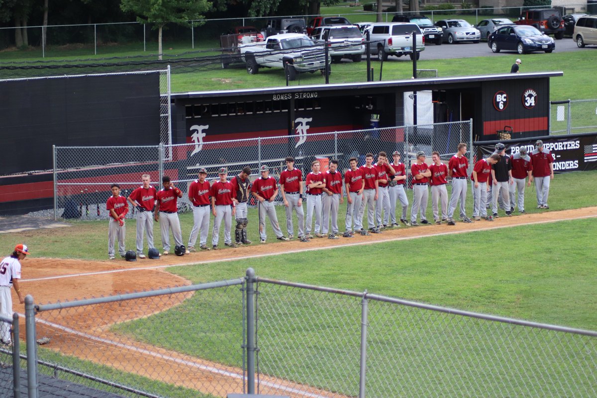 SkunksRadio's tweet photo. The juniors finish as the state runner-up with a 21-8 overall record for the season. Here are some photos from today
https://t.co/OfGjXsIbOi https://t.co/hoHSk4CYoE