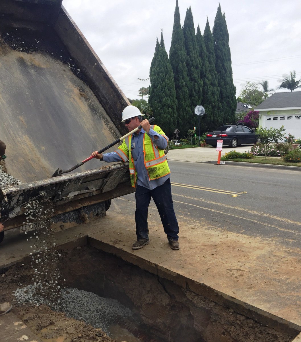MesaWater's tweet photo. A special thanks to our crews for four years without a lost time accident! Thank you all for a remarkable job! #safetyfirst #nolosttime https://t.co/QgFsvbcqNy