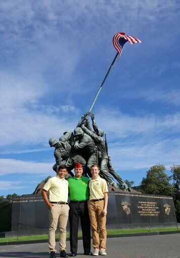 IowaBoysState's tweet photo. #BoysNation2017 Iowa Senators have toured around DC - Ethan L had the honor of placing the wreath at the Tomb of the Unknown Solider #IABS17 https://t.co/rdDbc66PnU