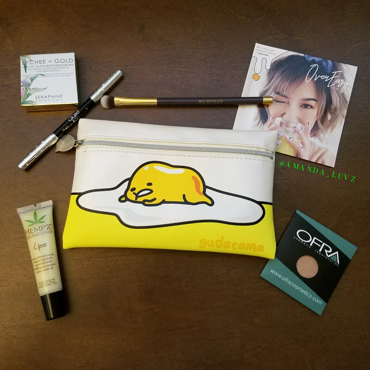 Amanda_luvz_'s tweet photo. #ipsyglambag #amanda_luvz #ipsyovereasy https://t.co/FepKLaw6Lo
