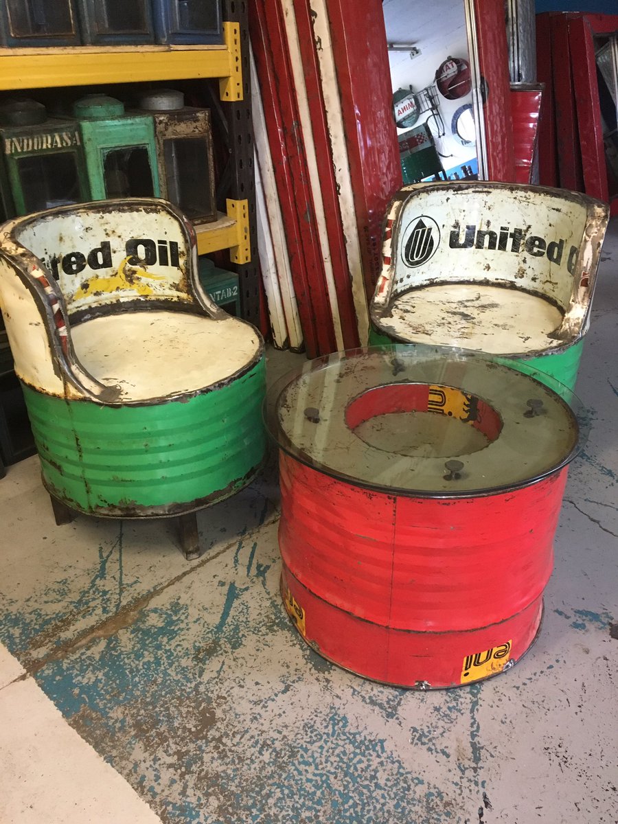 fabagoltd's tweet photo. Purchase two chairs and a small table, and receive free delivery! #industrial #2017trend #interiordesign #classiccars https://t.co/HWwH5ob27T