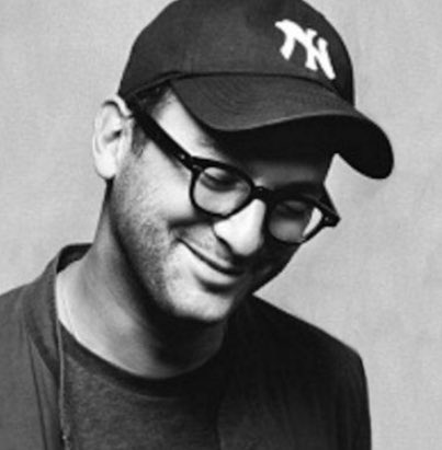 PeoplesParty_US's tweet photo. Happy Birthday to #DraftBernie for a #PeoplesParty endorser @joshfoxfilm! Thank you for your tireless #FrackNo activism 🌍✊️ https://t.co/gTvfy3DLPZ