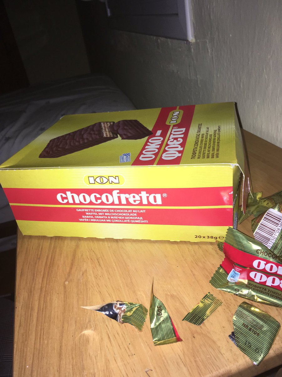 KidCheeseburge1's tweet photo. @GrimsToyShow @DollKat1 you ate these in one of your videos eating treats. These things are amazing. https://t.co/ZaOIDEpCSV