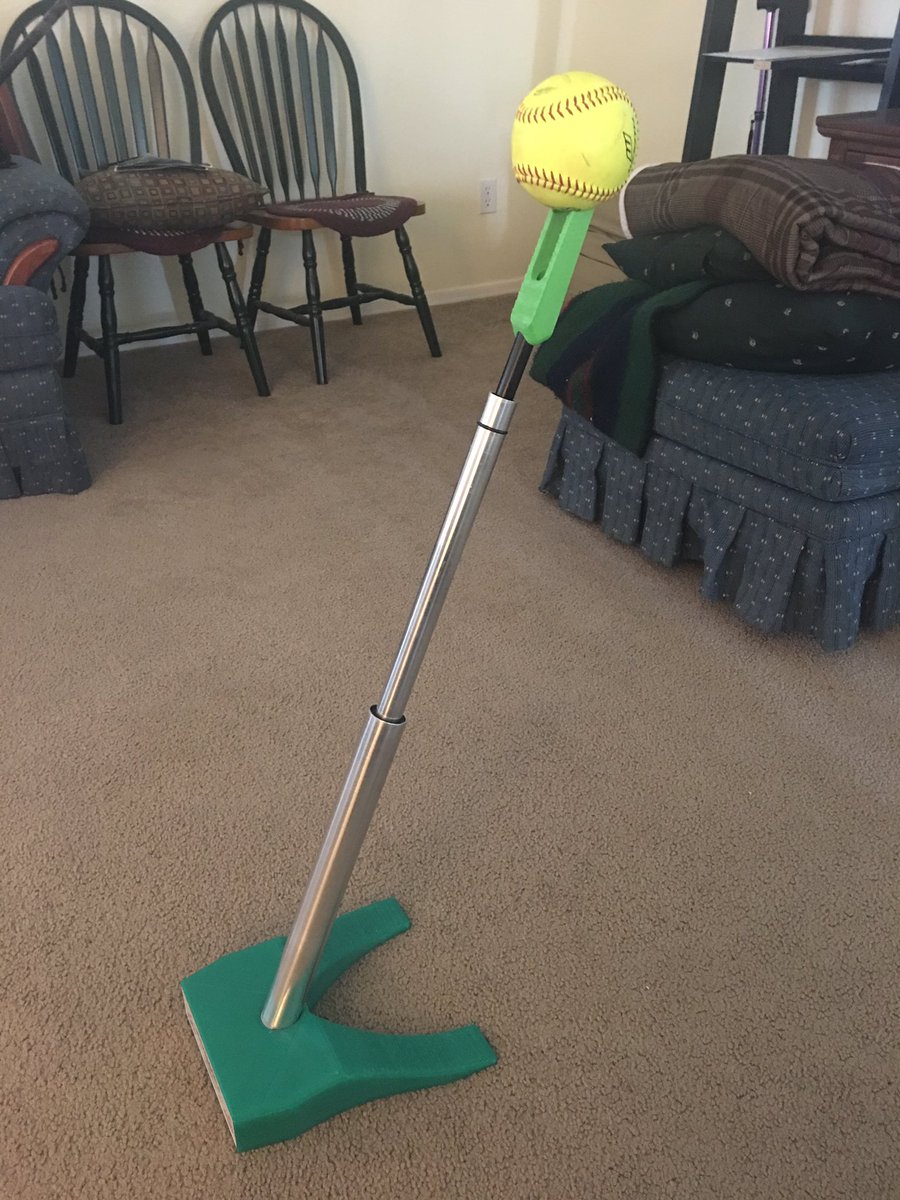 coach_haeger's tweet image. Let's see what we've got. #launchanglematters @LaunchAngleTee @BRrebellion @SR_Rebellion @PCfastpitch