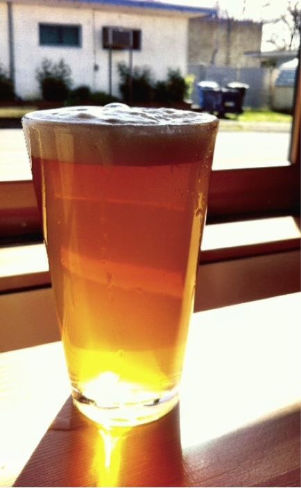 Happy Hour is all day today! Enjoy a few pints and some awesome BBQ! 🍻 We also offer a Monday Only Mac n Cheese Menu!