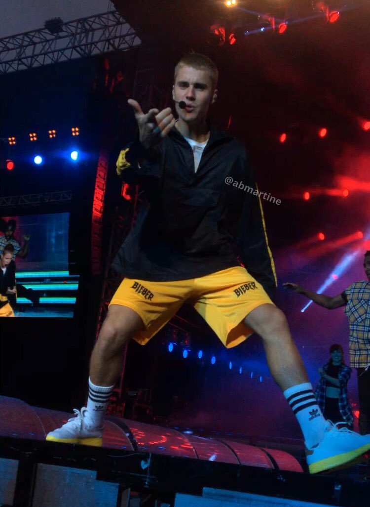 abmartinee's tweet photo. purpose tour was amazing. thank you!! after this tour I'm left with so many memories and friends for life. i'm so so grateful. love you💜 https://t.co/i3XEUmzKTz