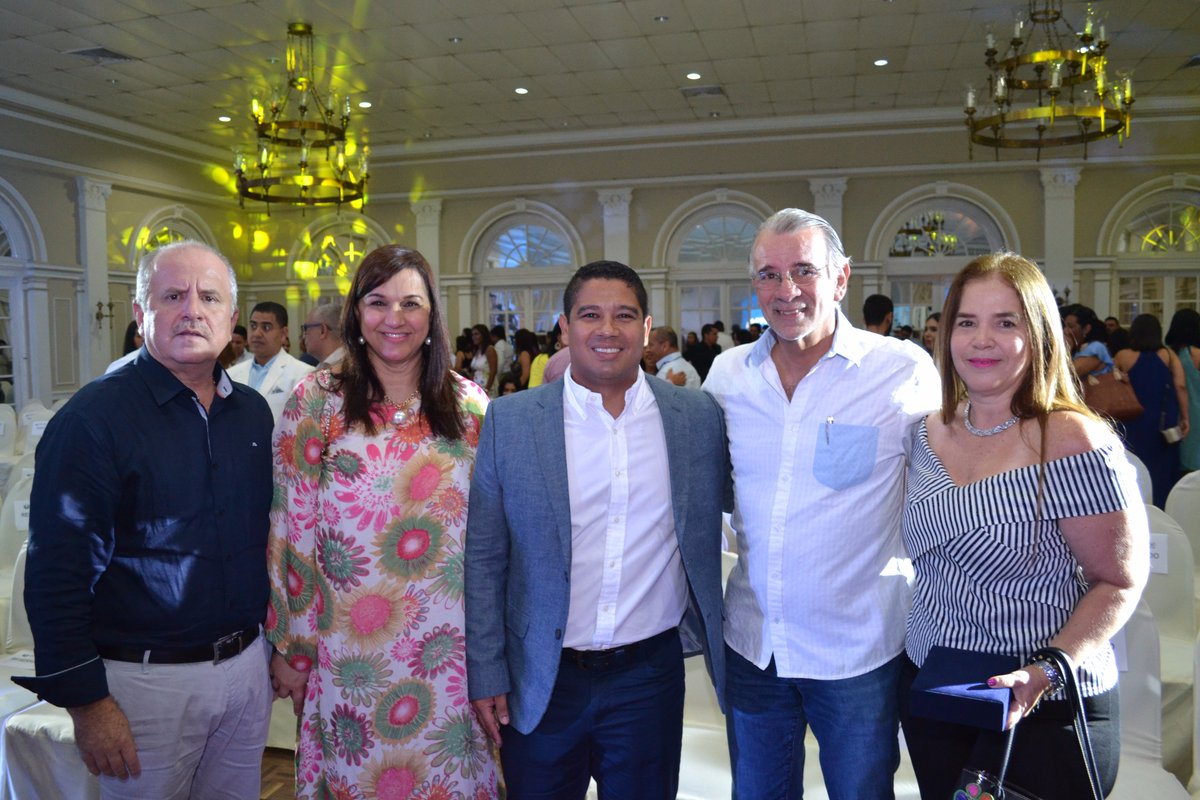 20 años de una gran labor Institucional en favor de la educación soledense. 
ITSA para todos!!