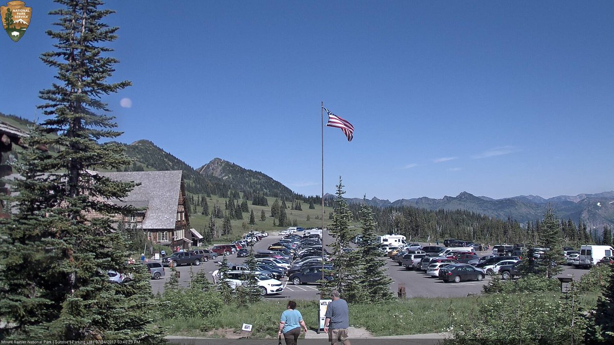 StartRunning2's tweet image. It doesnt get ANY better than this, RIGHT here!!  #WAWX   #MtRainier  #I💜MtRainier    #Paradise  #Sunrise  #MyForeverHome  #Washington