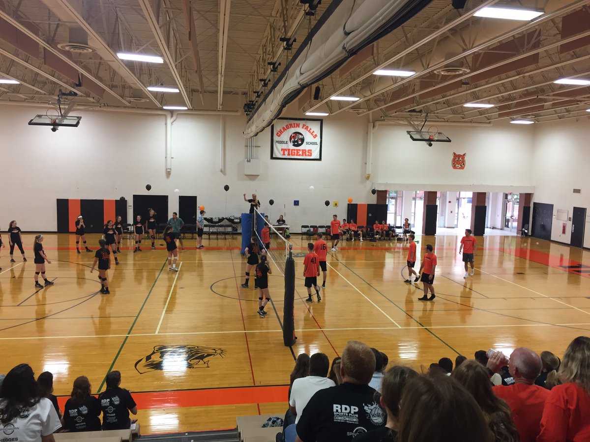 bcymanski's tweet photo. Fundraiser for Neil. Middle of second game girls volleyball up 1 game -0 on boys soccer. #cfevs #ForNeil https://t.co/akb5ccwB9O