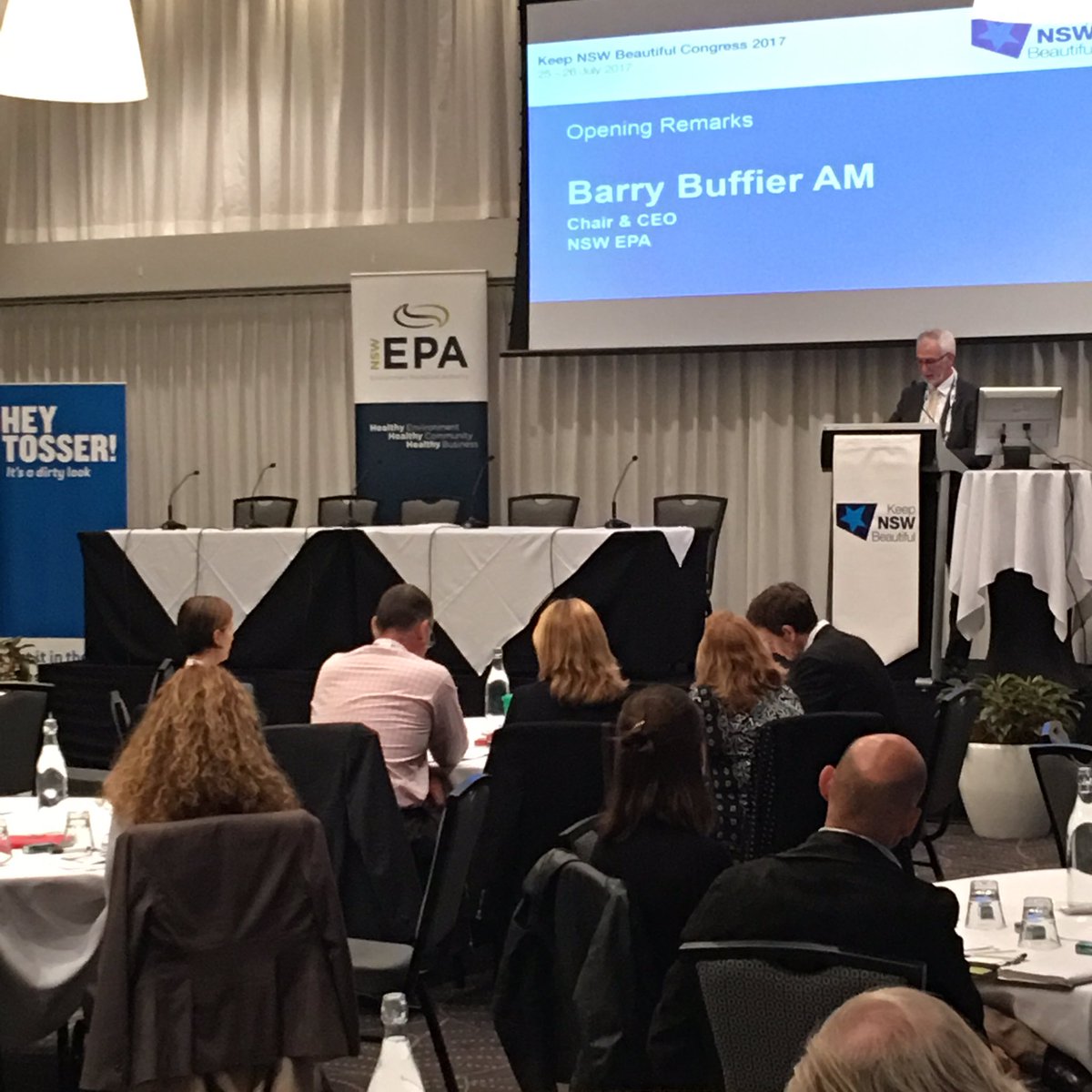 NSW_EPA's tweet photo. Barry Buffier, Chair & CEO speaking now at the @knswb Litter Congress in Sydney #lesslitter2017 #heytosser https://t.co/25fNkYk4u2
