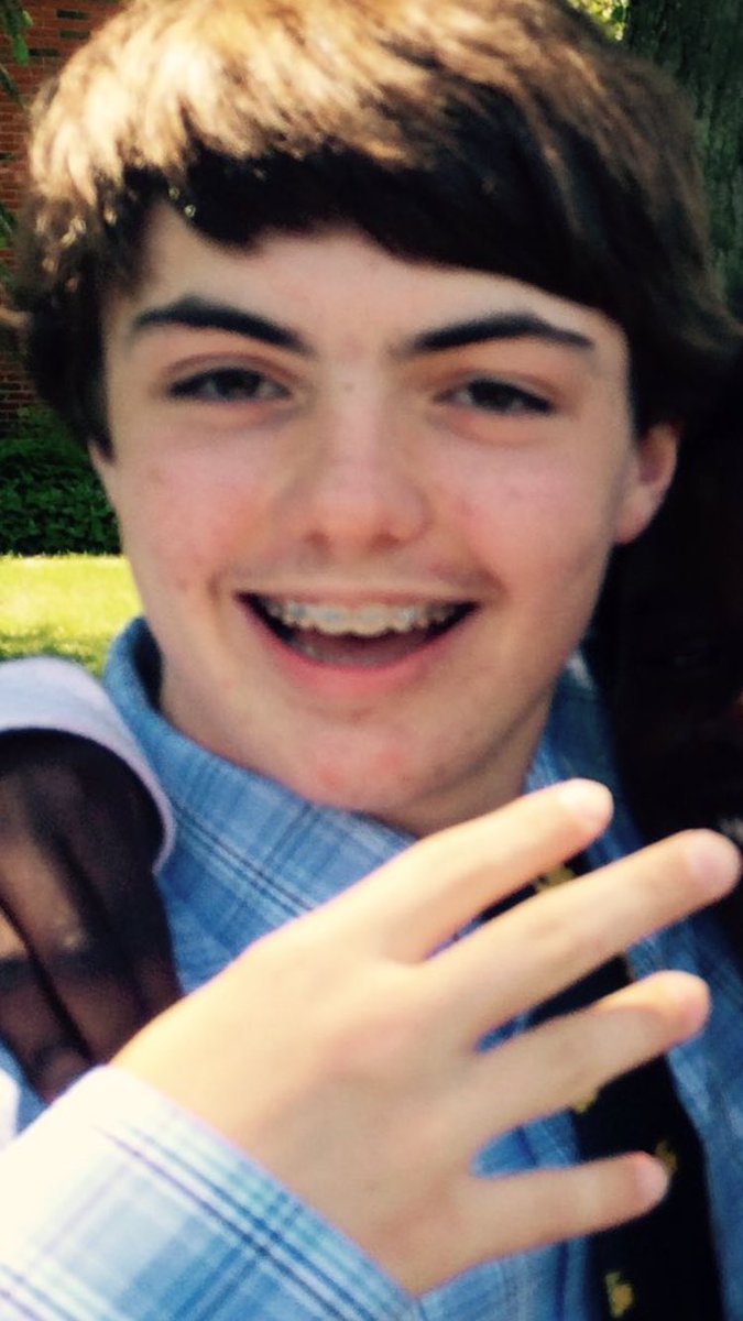 RoryKoehl's tweet photo. Happy birthday @eddiepatton22 hope it's a good one #cousins #molnars https://t.co/IEt3lFKDO0