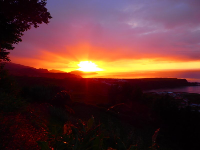 AzorExp's tweet photo. I truly love my life. Sunset in #azores. https://t.co/LnH56p6Cbs #adventure #travel #hiking #offroad #tours #sunset #landscape #nature https://t.co/M1irdCHvK5