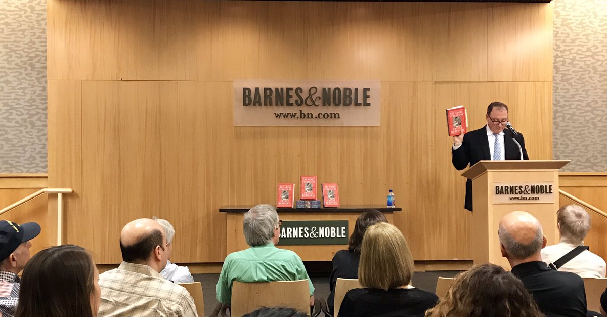 BNuppereast's tweet photo. #HappeningNow: #SeanHemingway discussing Ernest Hemingway's novels at @BNuppereast! #BNAuthorEvent https://t.co/O6GIjjVN1K