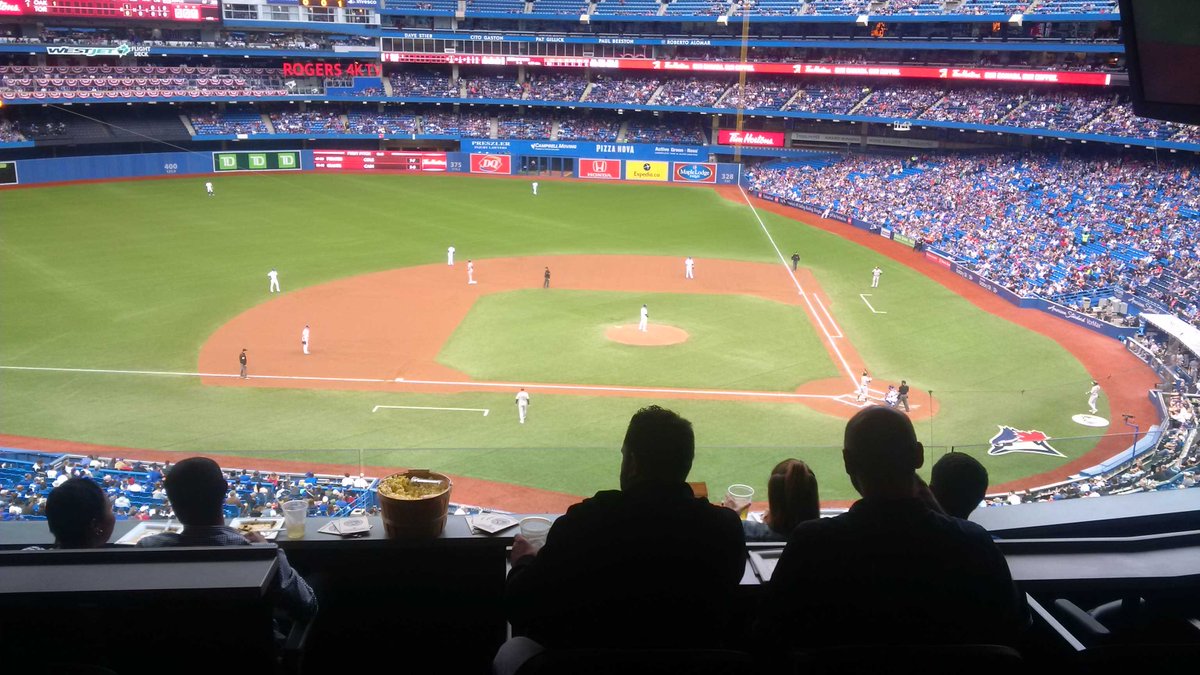 wellscargo77's tweet photo. Box seats #sparrowsnest #gojaysgo https://t.co/31N2bjYC2O