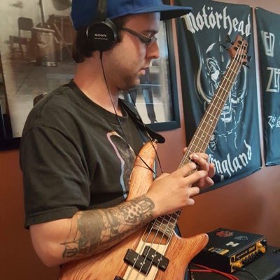 ATTbassist's tweet photo. #NewProfilePic https://t.co/cPjp3hzLwY