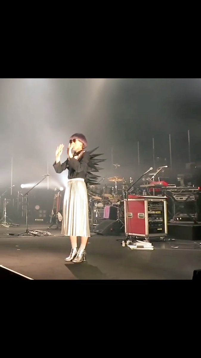 ひめしん En Twitter サカナクション好きになったキッカケ 岡崎英美さんのトゲトゲの衣装が衝撃的やった ほしい 可愛すぎるwwww ひめしん En Twitter サカナクション好きになったキッカケ 岡崎英美さんのトゲトゲの衣装が衝撃的やった ほしい 可愛すぎるwwww
