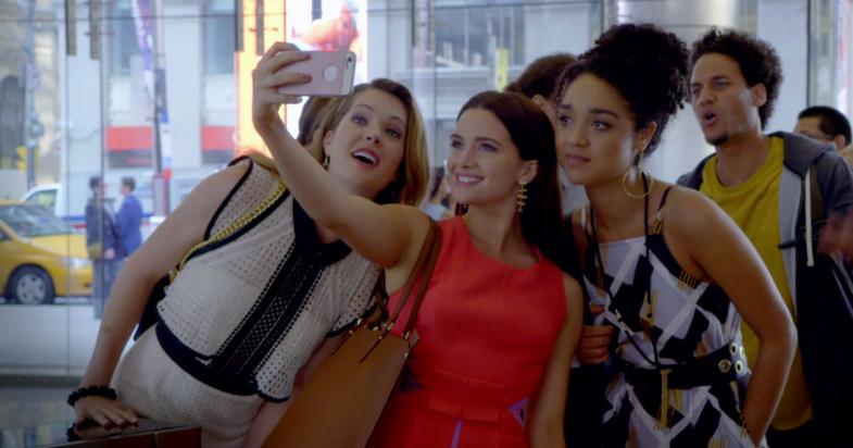 FTVColombia's tweet photo. #FTvvision Conozcan la serie inspirada en la vida de la ex editora de @Cosmopolitan 'Joanna Coles' https://t.co/EpFi5tgiFw https://t.co/1lGMAccoFp