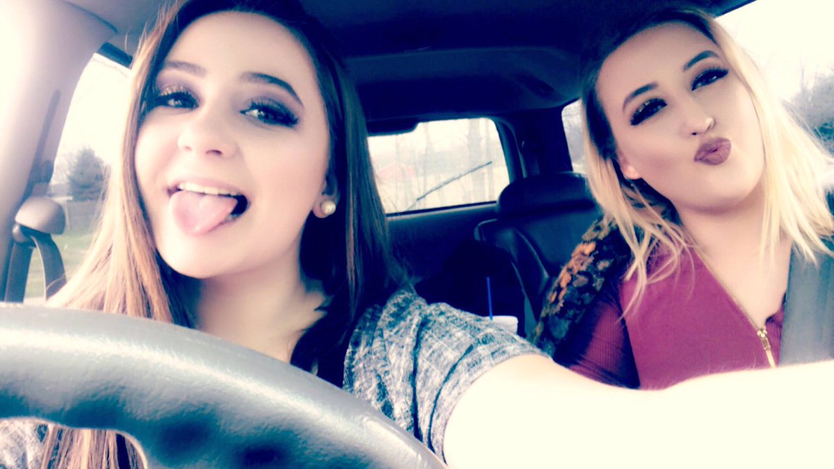 ships_out's tweet photo. Just an appreciation post to this girl for putting up with me for this long ๐#notmanycan https://t.co/UPYrj1V7xC