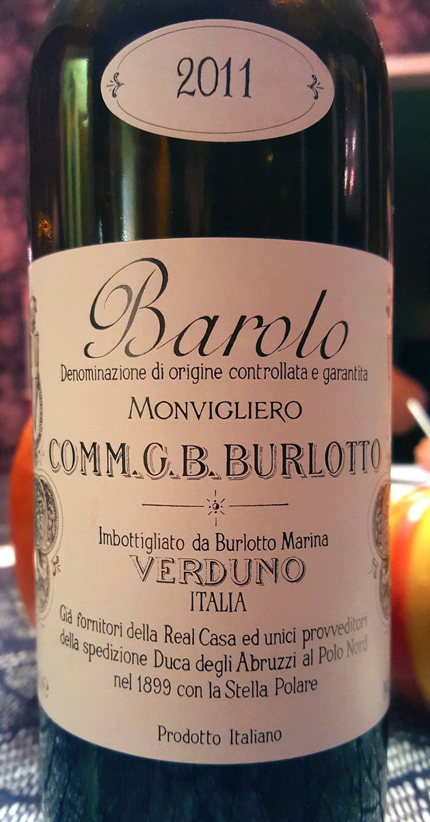 Nos toco delicia #Barolo #Piemonte #Italia #GBBurlotto #Monvigliero #Nebbiolo, Peonies, Fruta madura.Moras, Licorice, Tanninos robustos 🍷😍🍷😍