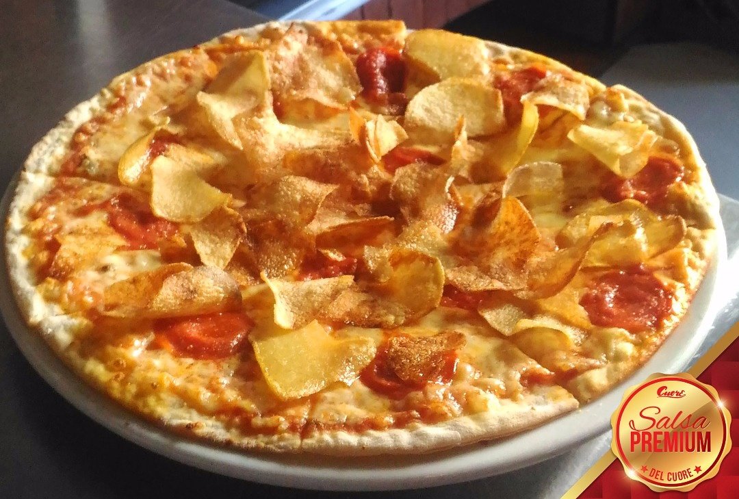 CuoreMcbo's tweet photo. En la Festa della Pizza puedes pedir una pizza A la Patatine e Fritte con mozzarella, divina salsa premium del Cuore 😍 y papas fritas 👌🏼 https://t.co/xV4ZxXczkb
