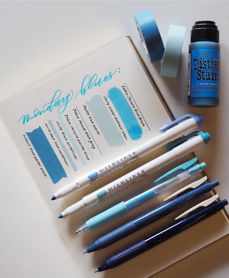 Daycraft's tweet photo. 💙Filling your screen up with a dose of #blue and our Art Deco Dotted Notebook via @joychong IG #Daycraft
Shop here: https://t.co/uuLIPfxBld https://t.co/VPniDM9kI0