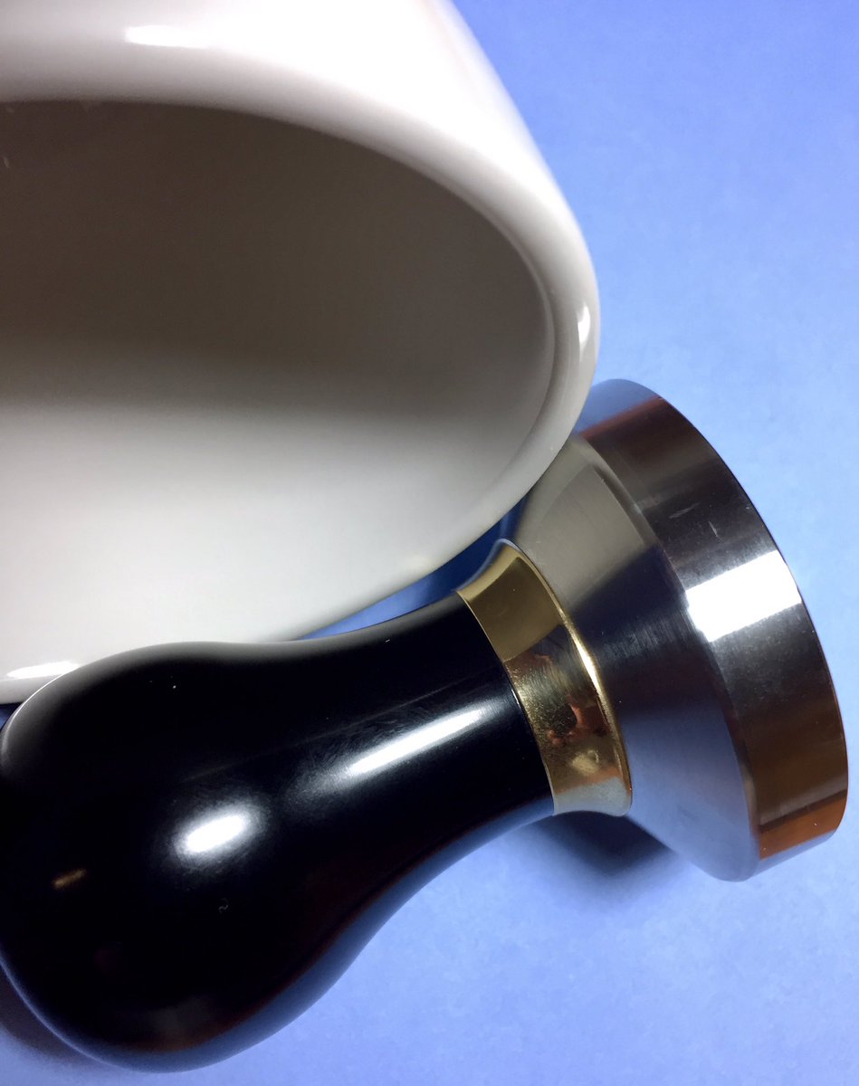 darkshotcoffee's tweet photo. Level playing field!! Or proper pucking!! New article on tamping. https://t.co/QHQhYYqkHz https://t.co/sLz7sRe45f