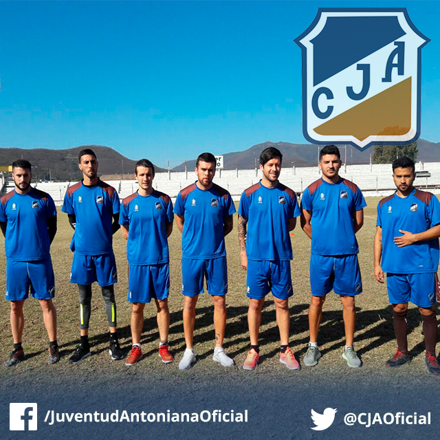 CJAOficial's tweet photo. Comenzando una nueva etapa! Primer día de entrenamiento del mas grande de Salta! #FedA2017 #JuventudAntoniana https://t.co/Oq6yBvTfgu