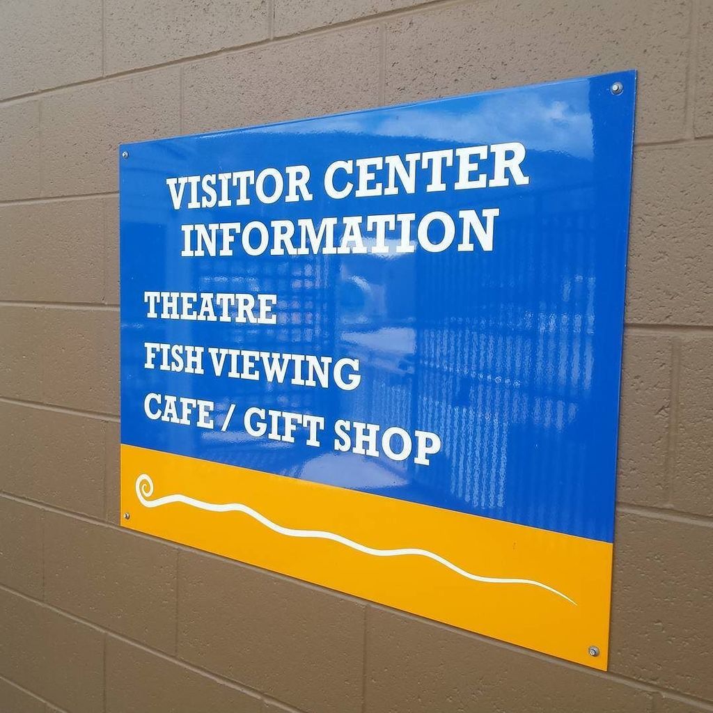 ColumbiaRiverr's tweet photo. Lots of #thingstodo during a #visit to #RockyReachDam on the #ColumbiaRiver.  #dam #hydroelectricity #hydroelectri… https://t.co/0ttH5K7iLF https://t.co/UjITWFVuRR