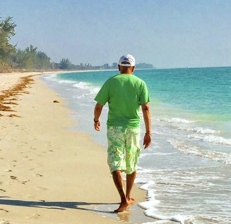 vijaykanwar17's tweet photo. Never look back!! When you loose your learn!  #Vkanwar https://t.co/nmlRXxuRCO