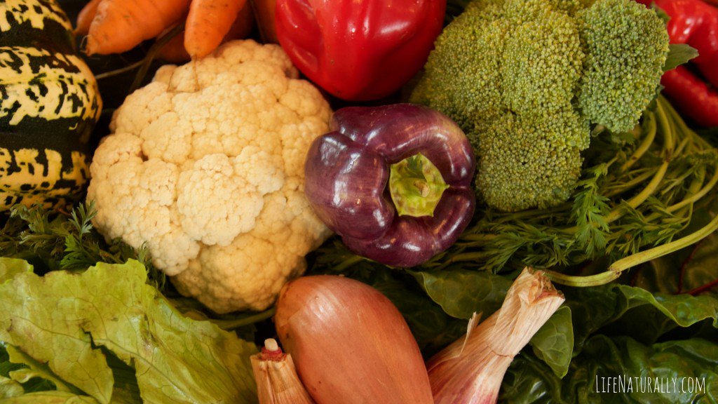 life_naturally's tweet photo. Community Supported Agriculture (CSA) Weekly Basket #LifeNaturally #csa #csafarms
https://t.co/xpuCiFsAgO https://t.co/1vX1nMu61a