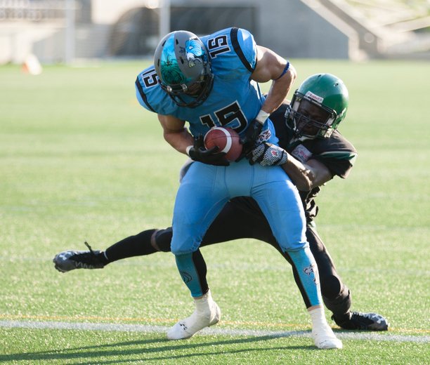 FortMacToday's tweet photo. Monarchs close out perfect regular season with rout of Vandals | https://t.co/PDQBQIFfvP | #ymm https://t.co/hpEUdECZ6e