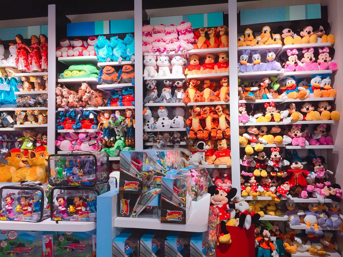 M A Y O カナダディズニーストア3店舗目 安い 可愛い Disneystore Canada