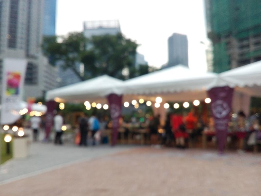 AsianRules's tweet photo. Art mart @ BGC #Art #Artist #BGC #artmart https://t.co/nIHjQS4bm7