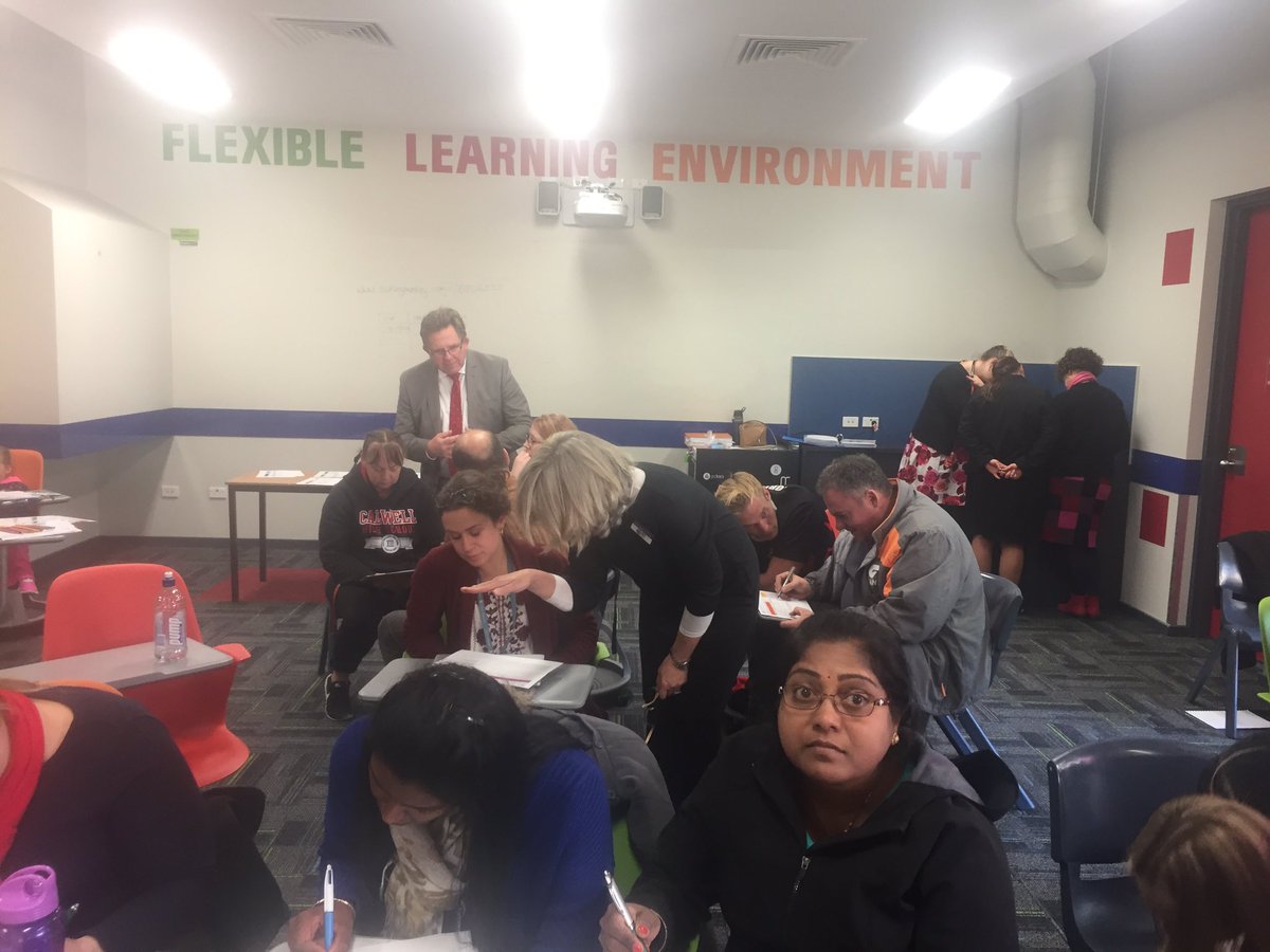 Borto74's tweet photo. Collaboration in action to effectively implement the Australian Curriculum. Calwell HS &amp; Richardson PS. @ACTEducation https://t.co/2KL3xm4yPn