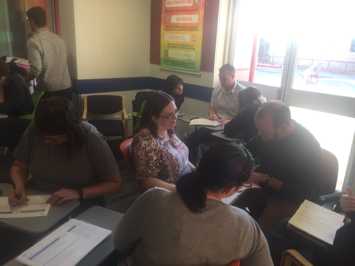 Borto74's tweet photo. Collaboration in action to effectively implement the Australian Curriculum. Calwell HS &amp; Richardson PS. @ACTEducation https://t.co/2KL3xm4yPn