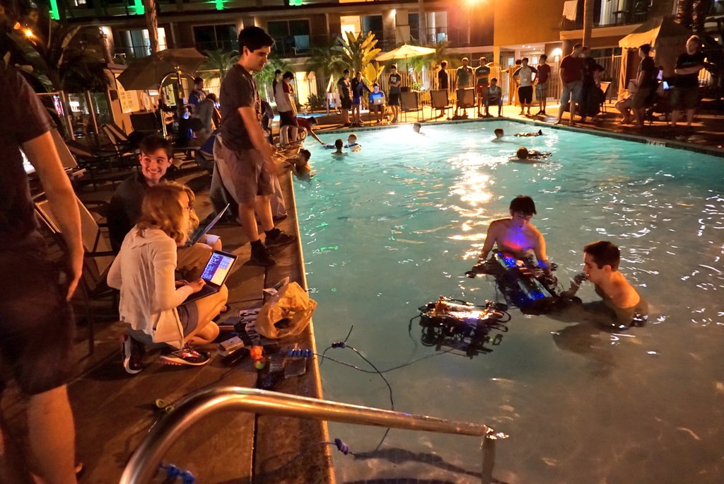 First pool test at San Diego! Both subs are looking good, and nothing is broken. So ready for the first day of #Robosub2017 !!