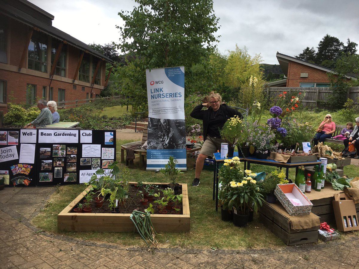 BrendanYoung3's tweet photo. Gr8 day at Malvern Hospital with Megan &amp; team raising funds for @linknurseries1 and demonstrating #WellBean Garden Club @sharonbellWCG https://t.co/NAJpVVjGhA