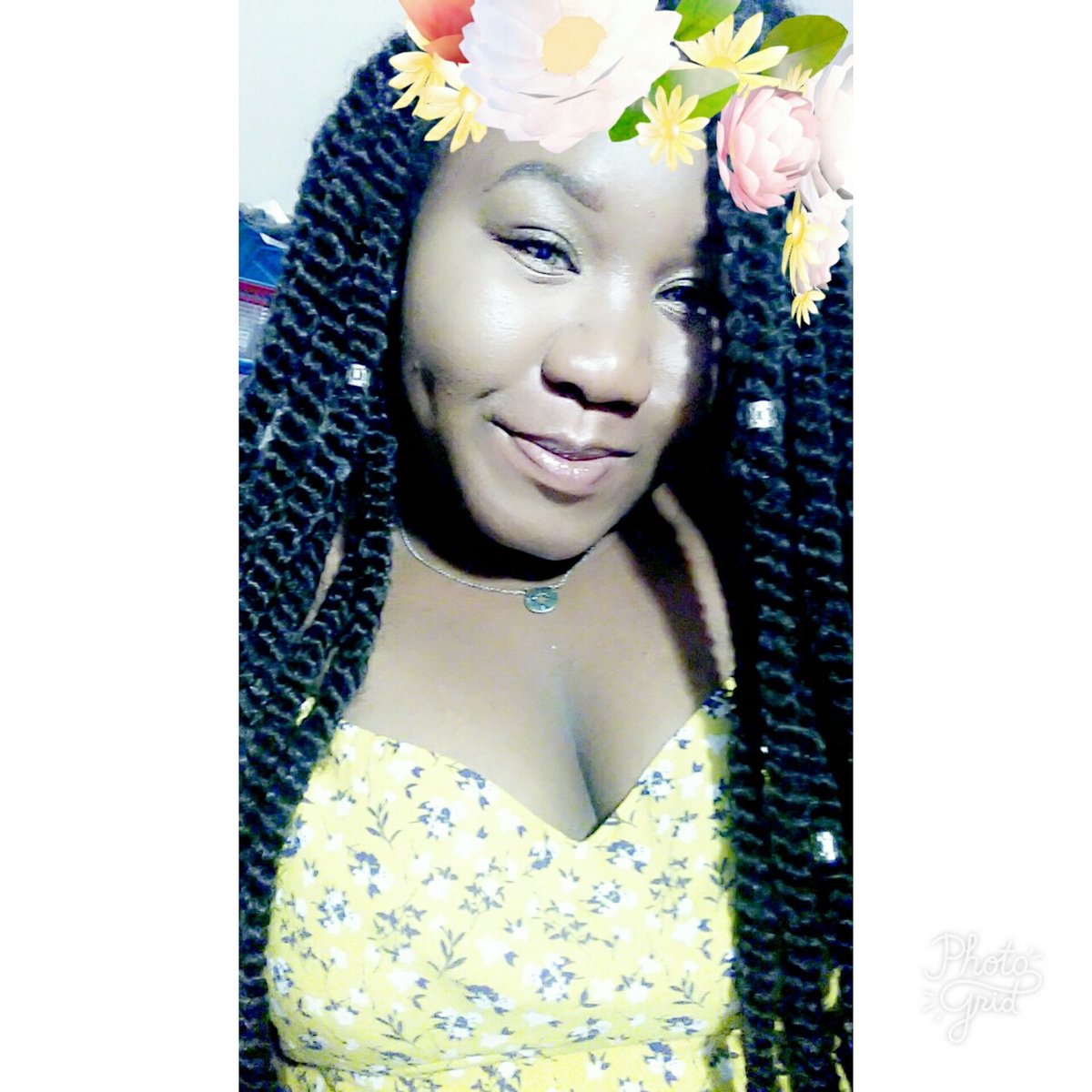 iampetiterose_'s tweet photo. Lol lets see who can recognize..a difference #hazelbaby https://t.co/A0o0tLhexX
