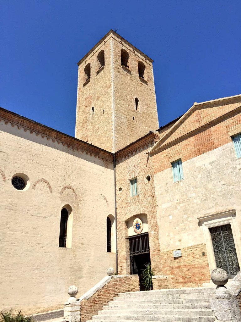 Stakanova85's tweet photo. #Marche, alla scoperta della terra dei Castelli. #Agugliano  #Polverigi #Offagna #Osimo. @RegioneMarcheIT https://t.co/lL2QQThA7P