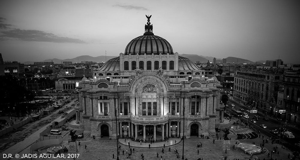 NGTravelerLatin's tweet photo. ¿Has visitado este palacio? Conoce más sobre la foto del lector de la @RevistaNatGeo en este enlace.https://t.co/weAZ95Vokq https://t.co/LbgCgGXJOR