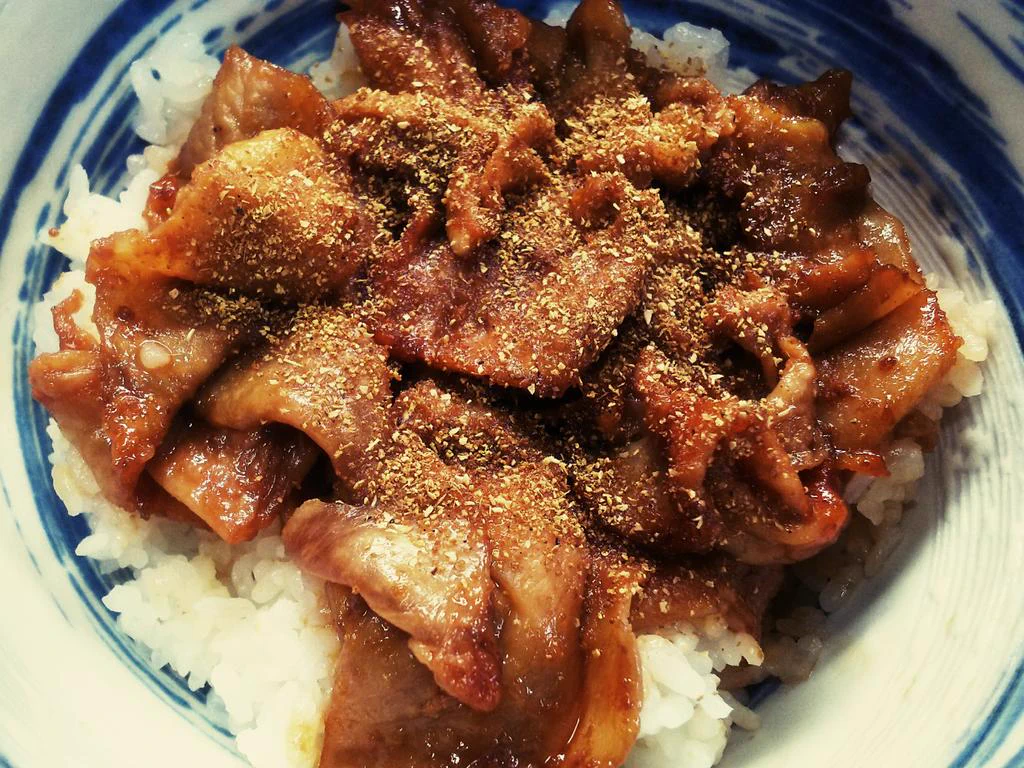 新たなウナギの代用品？！鶏皮でウナギっぽい味が作れるらしいｗｗｗ