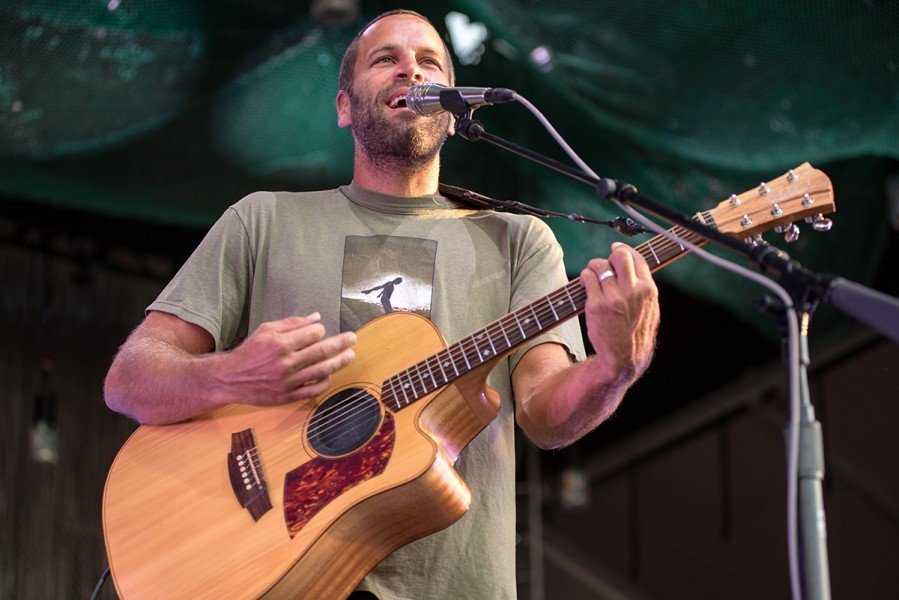 VancouverWeekly's tweet photo. Jack Johnson gives Vancouver the perfect soundtrack to a summer day
@jackjohnson, @VancouverWeekly 
https://t.co/j8xMkVAtVx https://t.co/PcvluQdQ8V
