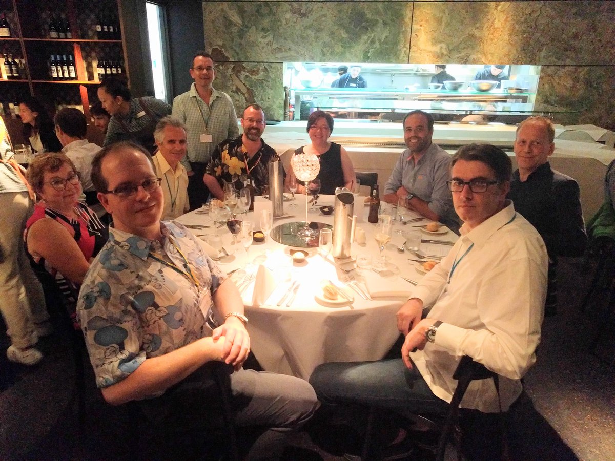 POSMOL2017's tweet photo. @POSMOL2017 dinner with co-chairs @phrdw and James Sullivan https://t.co/g39PTEja8G